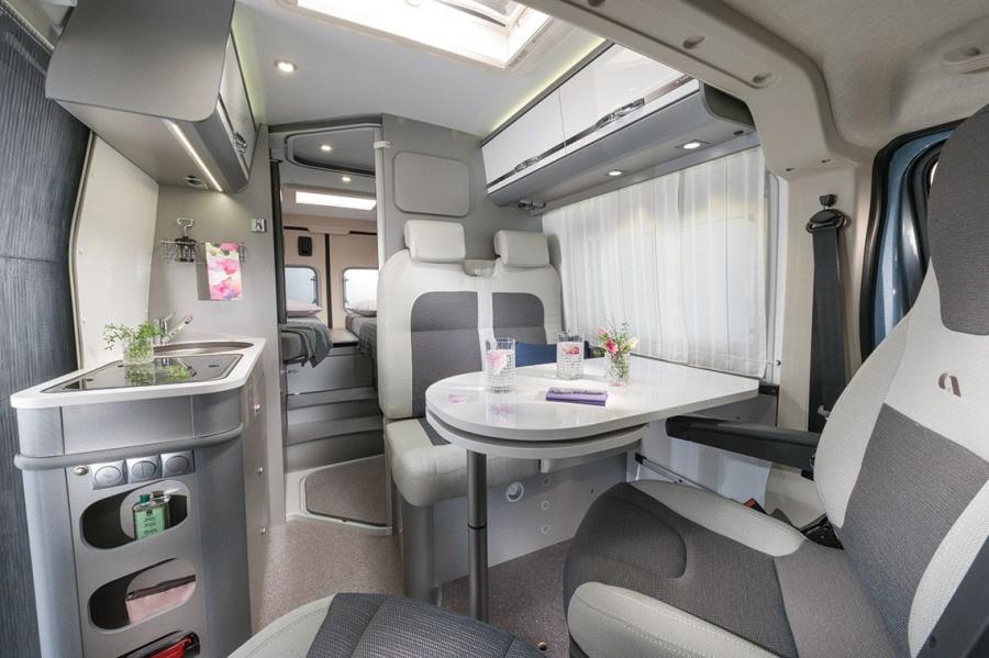 Интерьер Adria Twin 2015 года  (фото 5 из 13)